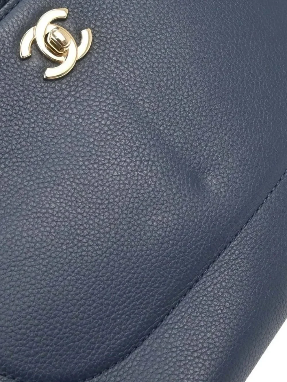 Best07/ Chanel Two Tone Calfskin Neo Executive Cerf 2way Tote Bag 188837